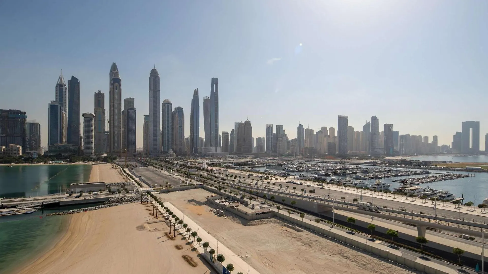 Frank Porter - Sunrise Tower Dubai 0*,