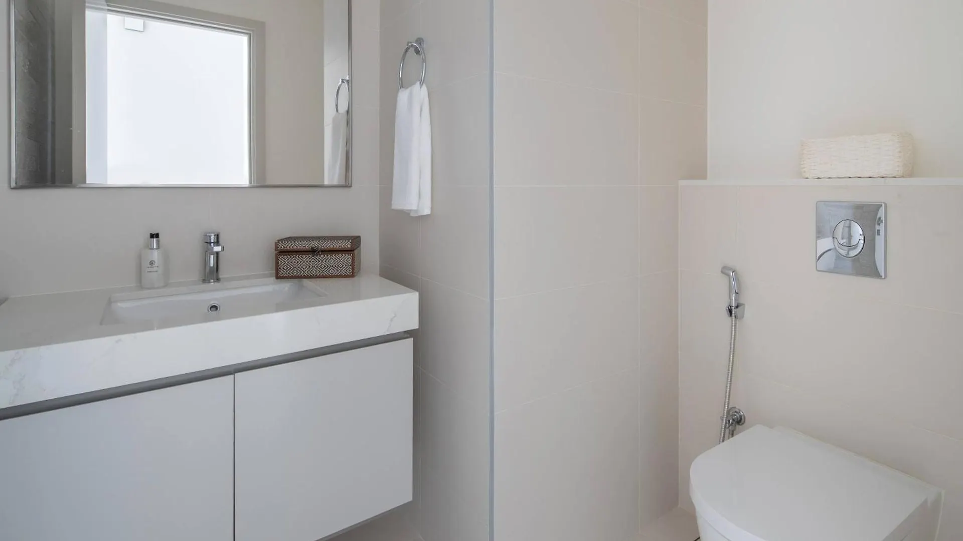 Apartment Frank Porter - Sunrise Tower Dubai