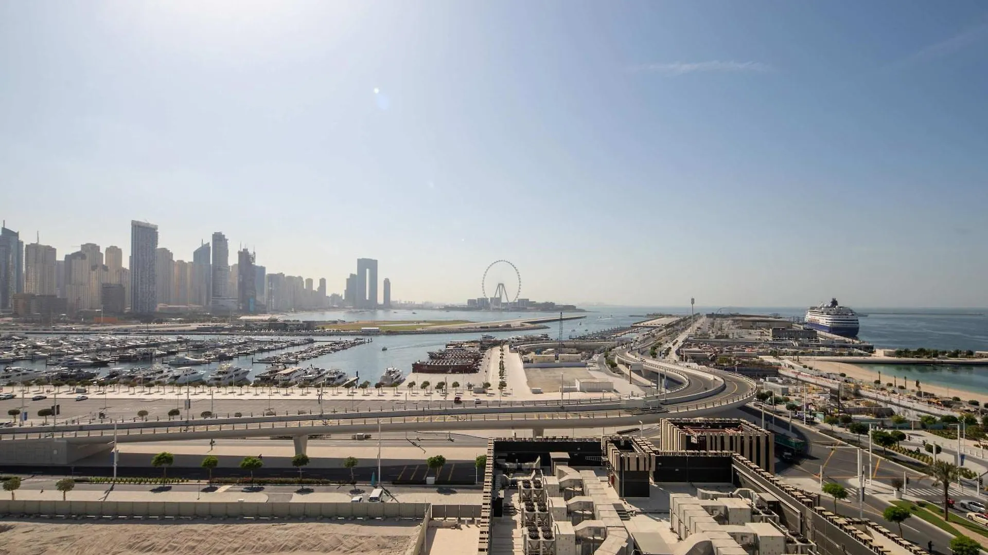 Frank Porter - Sunrise Tower Dubai 0*,  United Arab Emirates