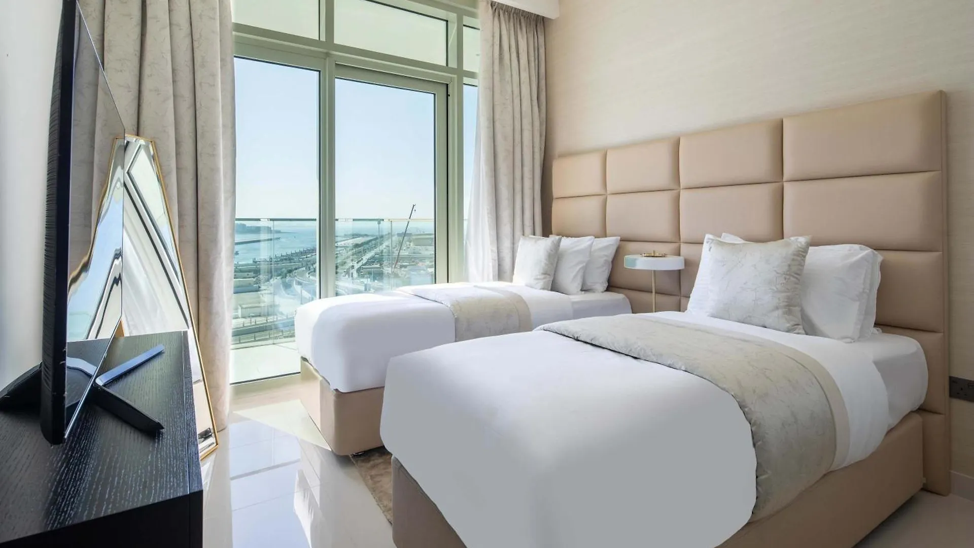 Frank Porter - Sunrise Tower Dubai 0*,  United Arab Emirates