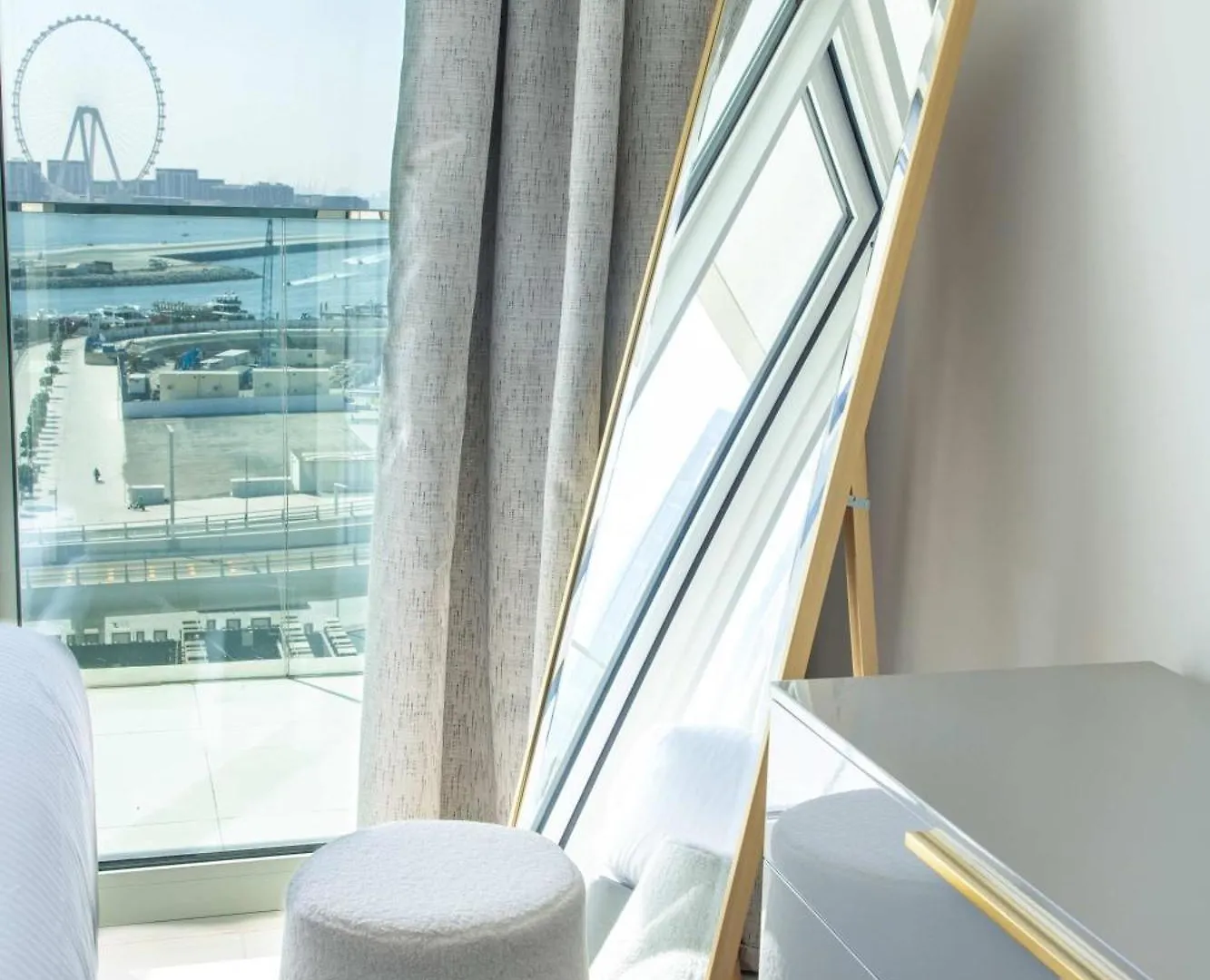 Apartment Frank Porter - Sunrise Tower Dubai